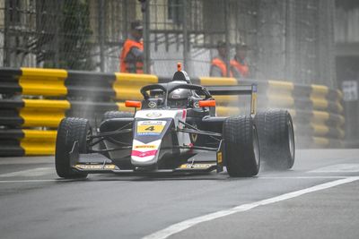 Drivers summoned to extra briefing after chaotic Macau GP qualifying