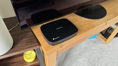 Humax Aura