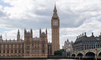 Man arrested after reports of person with knives outside UK parliament