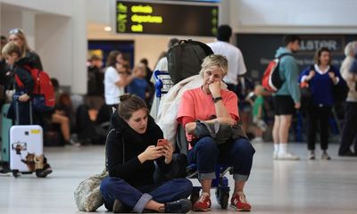 Passengers promised better protection after UK air traffic control meltdown