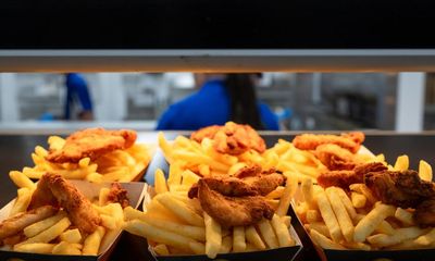 UK’s unhealthy food habits cost £268bn a year, report finds