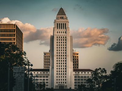 Los Angeles Pushes Forward on Sanctuary City Status As Trump's Potential Immigration Policies Loom