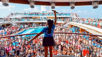 Carnival Cruise Director shares what sign-on day is like