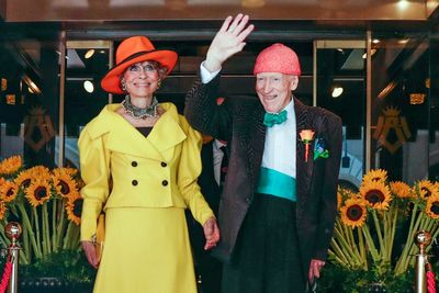 Olav Thon: Norwegian billionaire famed for bright red cap dead at 101