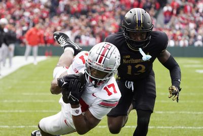 WATCH: Ohio State receiver Carnell Tate makes diving touchdown catch vs Northwestern