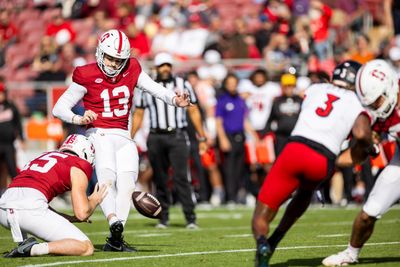 Controversial personal foul sets up Stanford field goal to sink Louisville