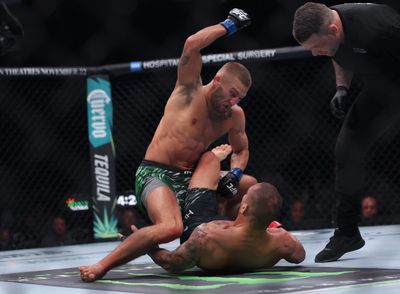 Oban Elliott def. Bassil Hafez at UFC 309: Best photos