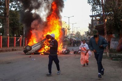 Curfew and internet shut down in Manipur as fresh violence erupts over killing of six