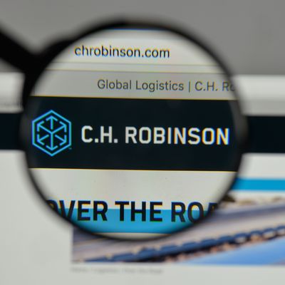 What Are Wall Street Analysts' Target Price for C.H. Robinson Stock?
