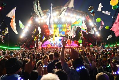 Fans slam ‘outrageous’ Glastonbury ticket queue system as festival sells out in 37 minutes