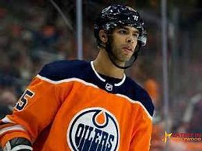 NHL Fans React To Ryan Reaves Head Shot On Darnell Nurse