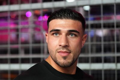 Tommy Fury targets hometown glory in January bout against former UFC fighter