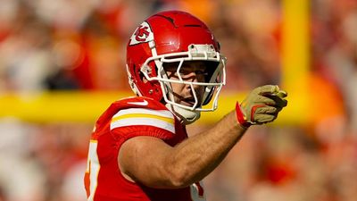 Travis Kelce Had Three-Word Gameday Message Before Chiefs-Bills Matchup