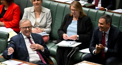 Labor pushes flurry of legislation in last two sitting weeks