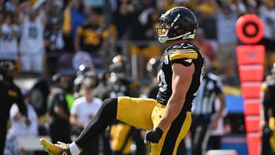 T.J. Watt Absolutely Leveled Derrick Henry, and NFL Fans Were Rightfully in Awe