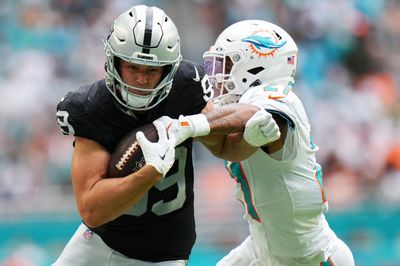 Raiders winners and losers in 34-19 defeat vs. Dolphins