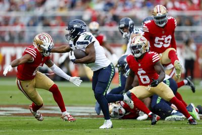 Watch Kenneth Walker score big time TD against 49ers