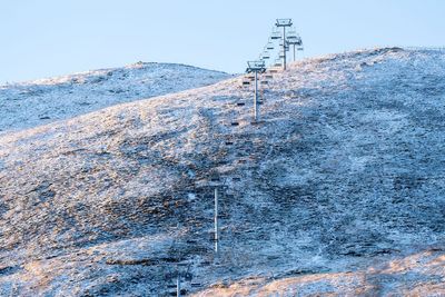 Energy price cap ‘set to rise in January’ as UK gripped by cold snap