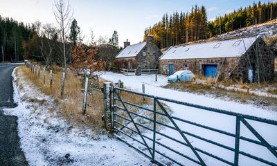 UK braces for ‘disruptive snow’ as weather warnings cover swaths of country