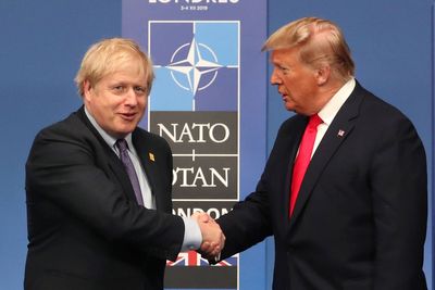 Trump won’t embarrass himself and let Putin win Ukraine war, claims French-speaking Boris Johnson