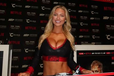 Who Is Sydney Thomas? Paul vs Tyson MVP Ring Girl Goes Viral