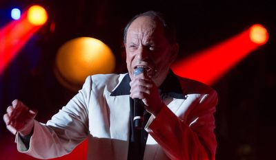 Charles Dumont death: Composer of Édith Piaf’s ‘Non, Je ne Regrette Rien’ dies aged 95