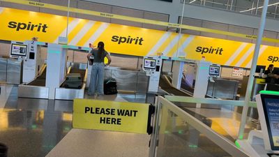 Spirit Airlines files for Chapter 11 bankruptcy (you can still fly on it)