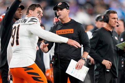 Trey Hendrickson details run-in with Zac Taylor on Bengals sideline