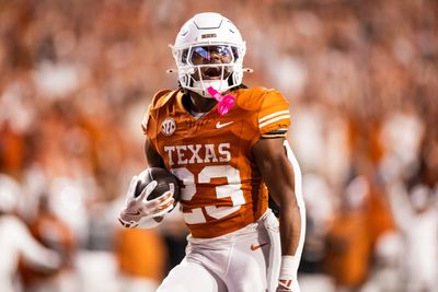 How to buy Texas Longhorns vs. Kentucky Wildcats college football tickets