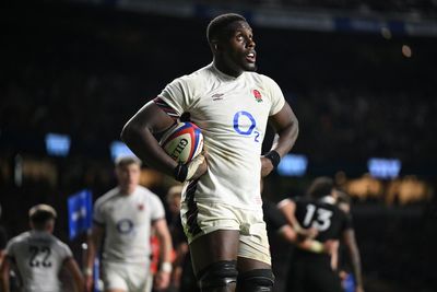 Maro Itoje unaware of plans for breakaway competition as lock pledges commitment to England