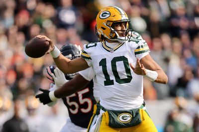 Packers QB Jordan Love throws another INT, but encouraging signs emerge from win over Bears