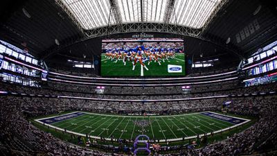 Cowboys Reverse Course on AT&T Stadium Plan for 'MNF' After Piece of Roof Falls Off