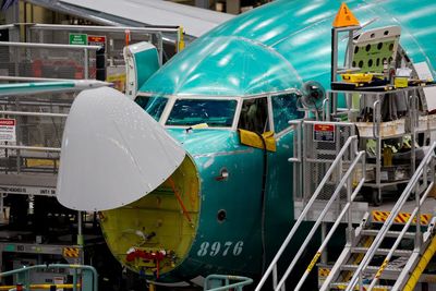 Boeing Will Lay Off Workers Days Before Christmas