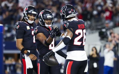 Watch: Texans RB Joe Mixon gets hat trick in victory over Cowboys