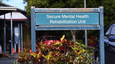 Half of mental health specialists quit 'broken' system