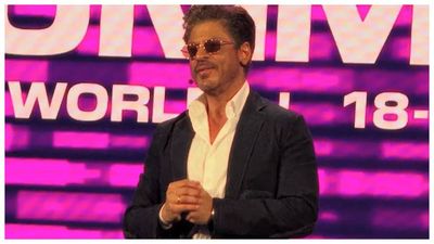 Shah Rukh Khan opens up about choosing Bollywood career: "I studied to be a scientist... became an actor"