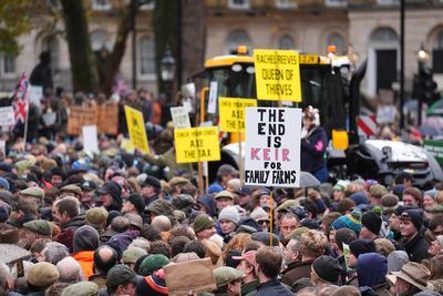 Reeves urged to meet farmers over inheritance tax change as protest kicks off