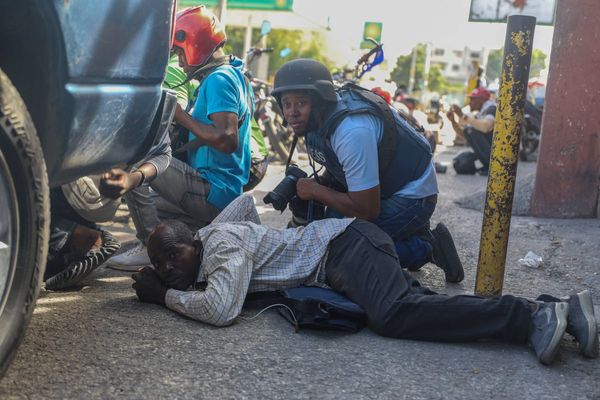 Haiti's residents stand with police in battle to repel latest gang attack