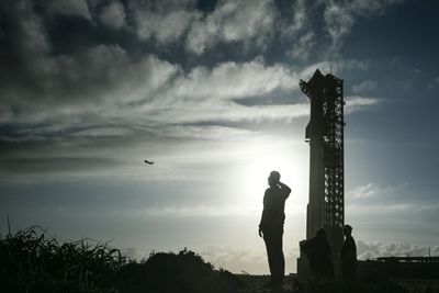 SpaceX Fails To Repeat Starship Booster Catch, As Trump Looks On