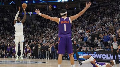 Julius Randle Responds to NBA Admitting He Traveled Before Game-Winning Shot