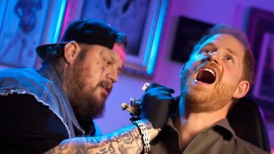 Prince Harry screams as he gets ‘neck tattoo’ with American singer Jelly Roll for Invictus sketch