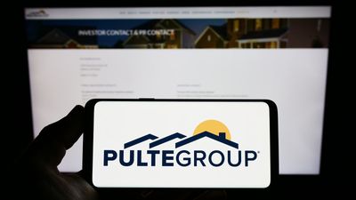 PulteGroup Stock Outlook: Is Wall Street Bullish or Bearish?