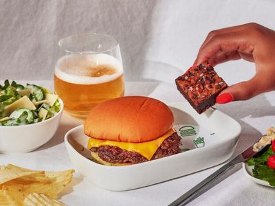 Delta to begin serving Shake Shack burgers on flights — but only for certain customers