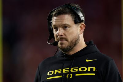 Dan Lanning weaponized the Jump Around dance to lead Oregon to beat Wisconsin