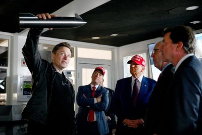 SpaceX rocket launch: Trump joins Musk at Starbase ...Tech and Science Daily podcast