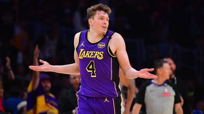 SI:AM | Lakers Rookie Dalton Knecht Erupts for Historic Shooting Night