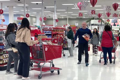 Target earnings spell bad news about retail ahead of holidays