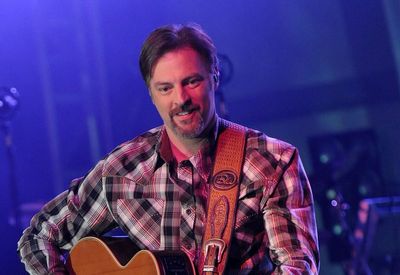 Country singer Darryl Worley’s daughter, 16, airlifted to hospital after horrific car crash