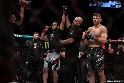 Dan Hooker on the ‘myth’ of fighting Islam Makhachev, Khabib Nurmagomedov