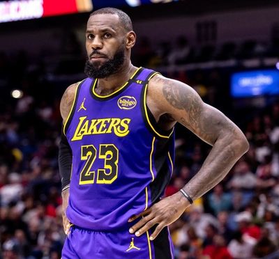 LeBron James Says He's Taking Social Media Break